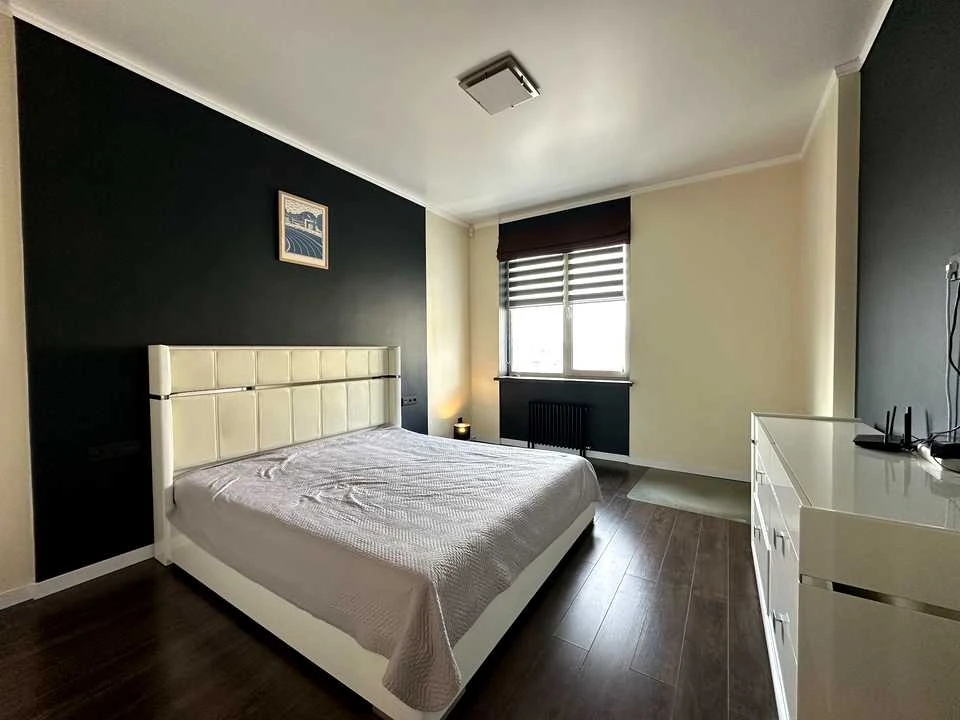 Apartment. Kyiv, KIrilo-Metodiyevska st.