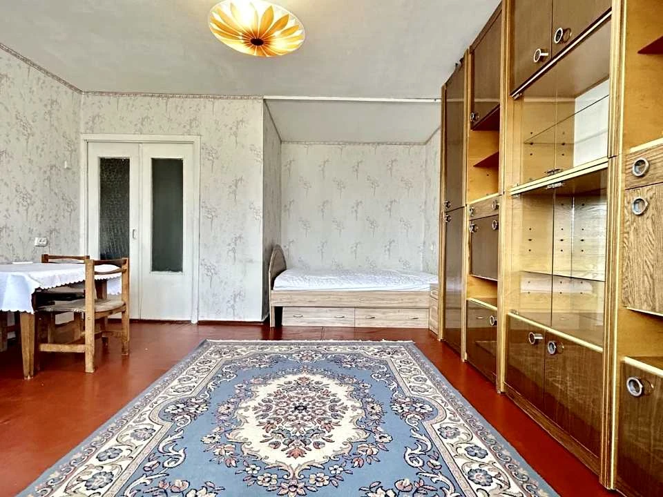 Квартира. Київ, вул. Нововокзальна