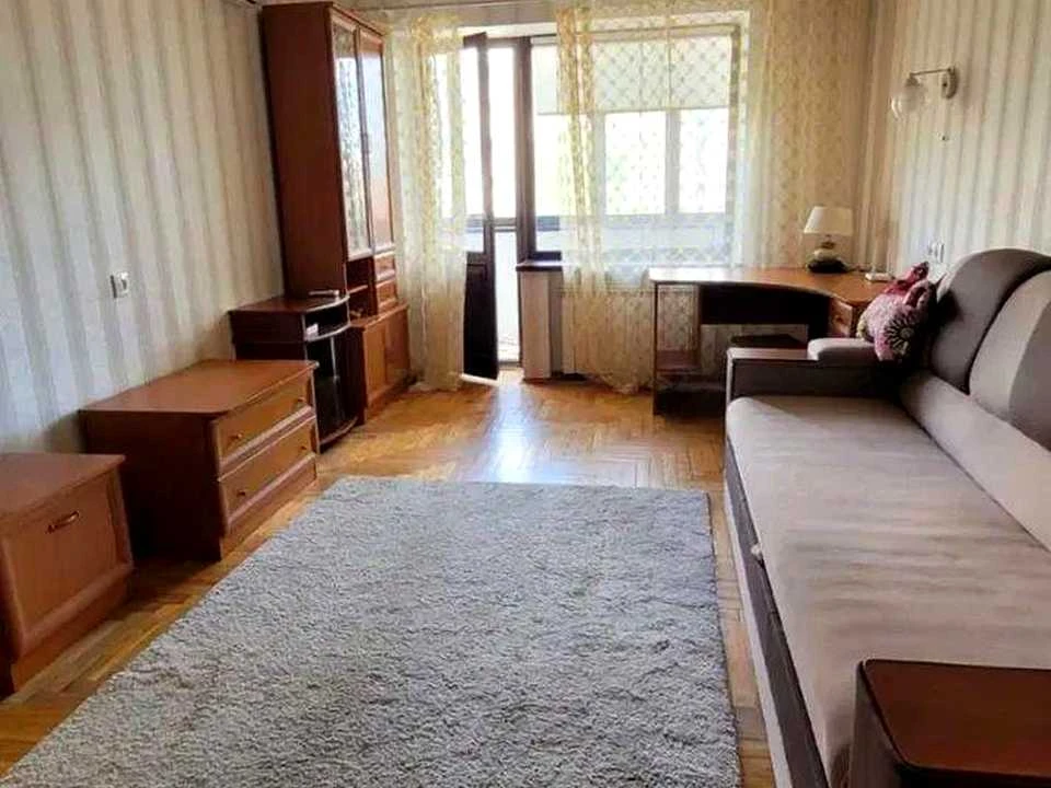 Квартира. Киев, Чоколовский бульвар