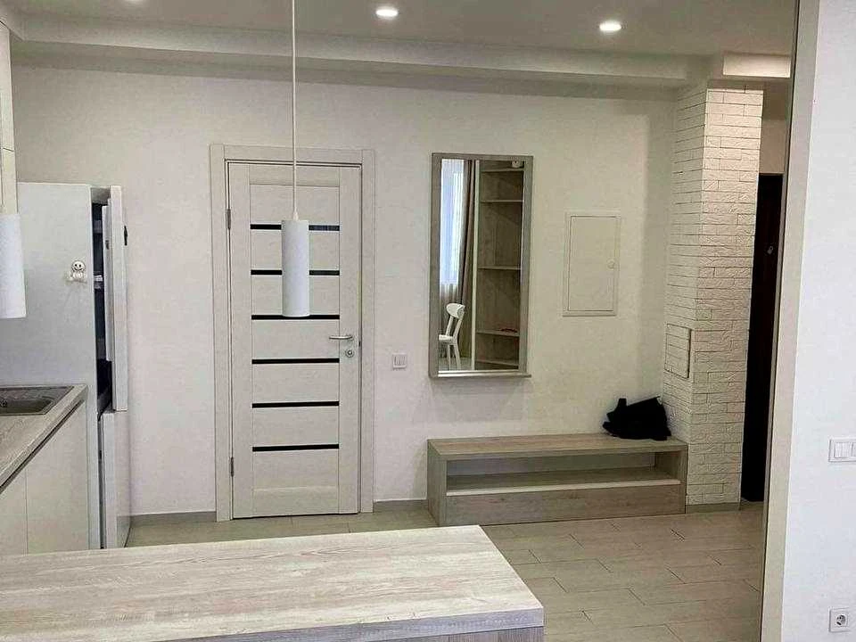 Квартира. Київ, Практична вулиця