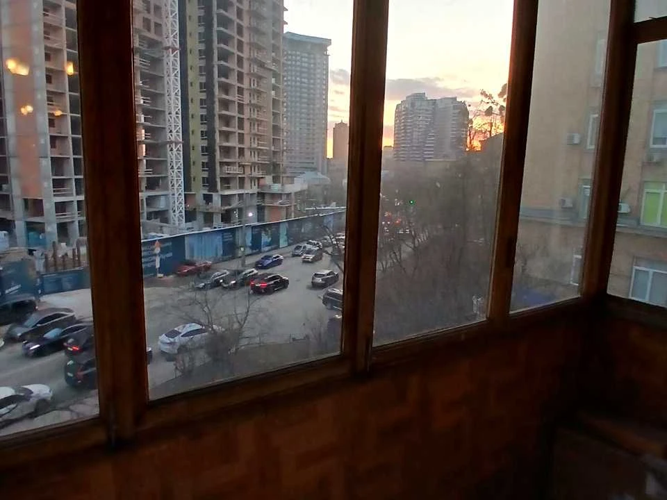 Apartment. Eugene Konovalets Street, Kyiv