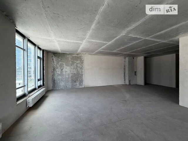 Sale of 3-room apartment 135 sq. m. on Andriy Verkhoglyada St. 26 •