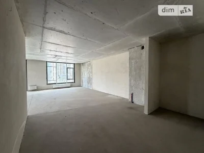 Sale of 3-room apartment 135 sq. m. on Andriy Verkhoglyada St. 26 •