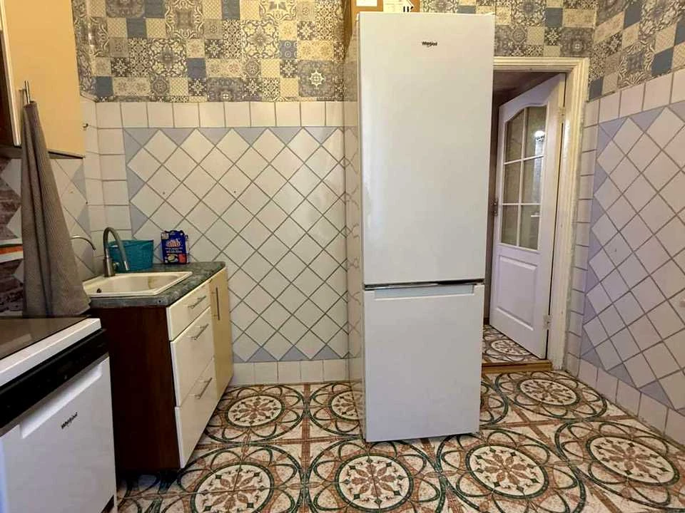 Apartment. Kolontaivska Street, Odessa