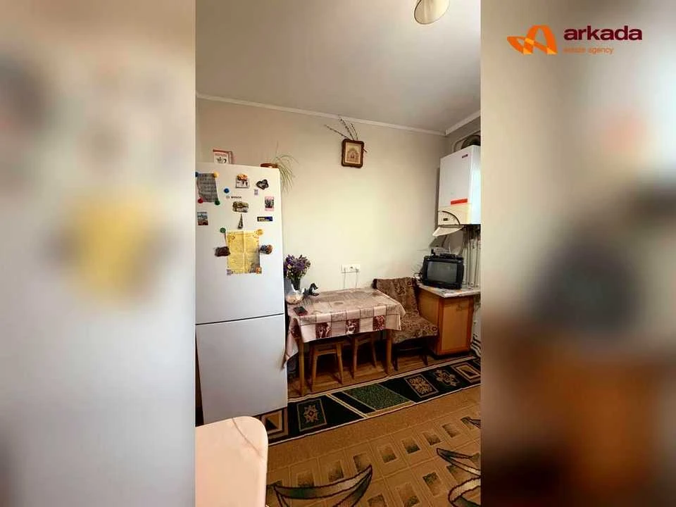 Apartment. Ivano-Frankivsk, Volodymyr Iasiuka Street