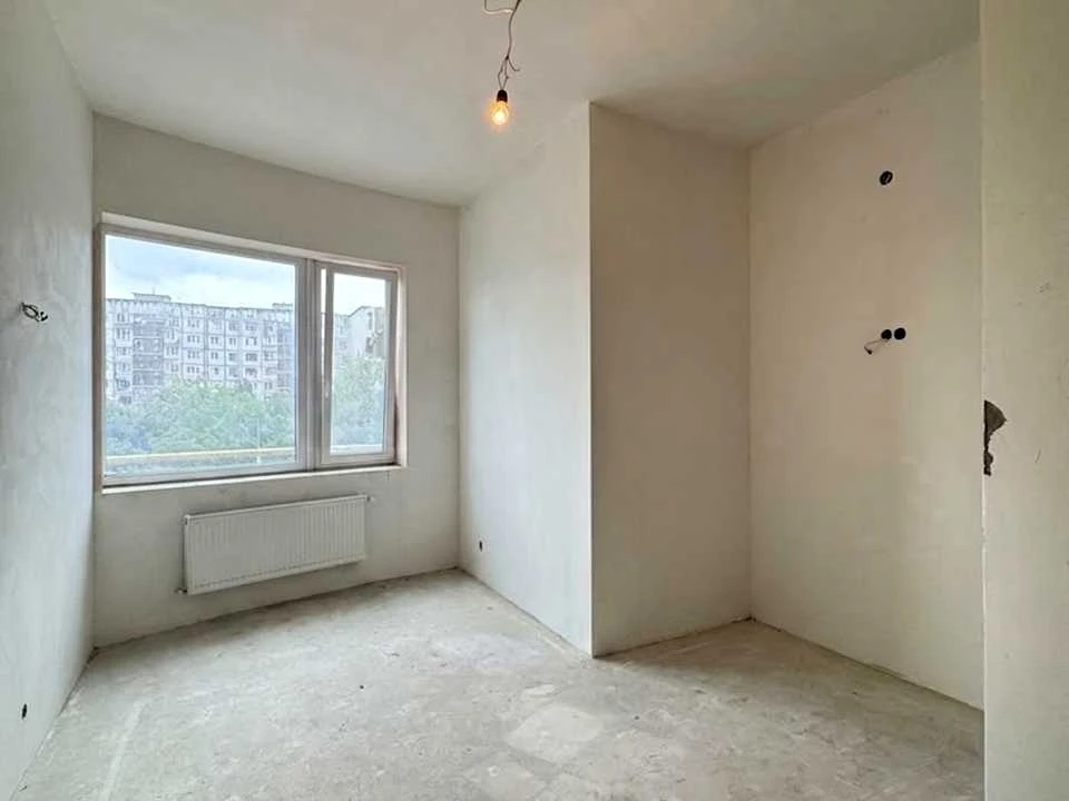 Apartment. Kyivska St.