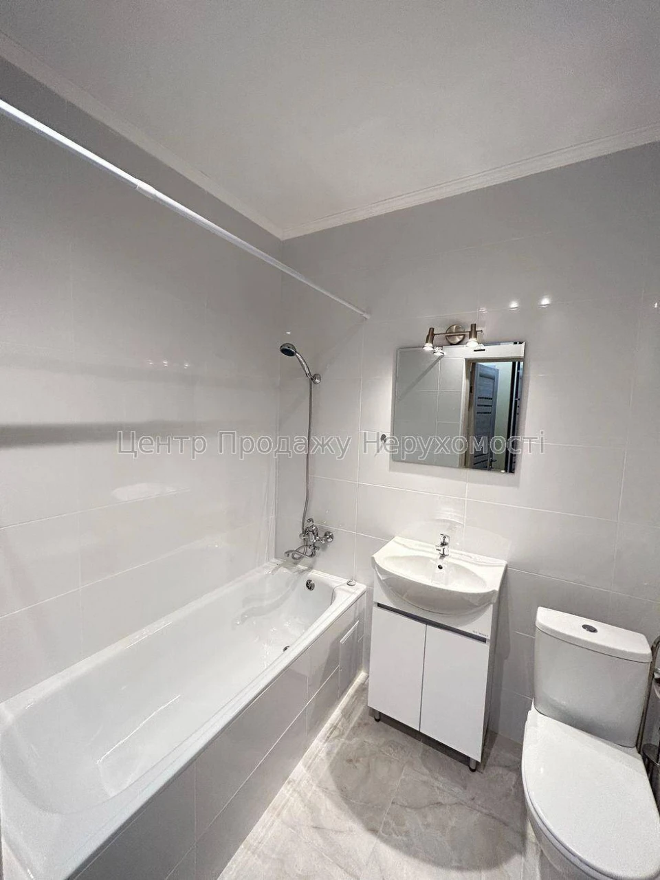 Sale of 1-bedroom apartment 40 m² in ЖК Warsaw Plus, Kyiv, 2