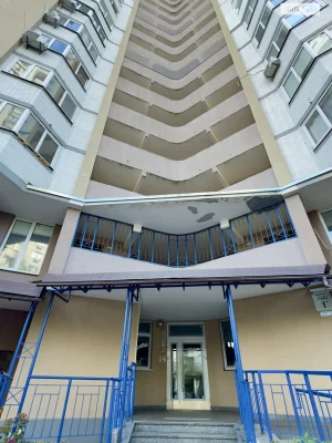 Продаж Квартири в Позняках