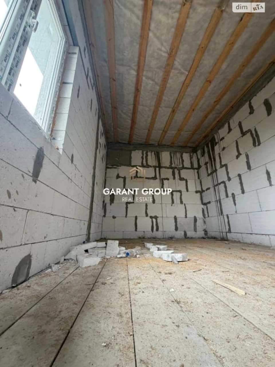 Продаж Таунхаус