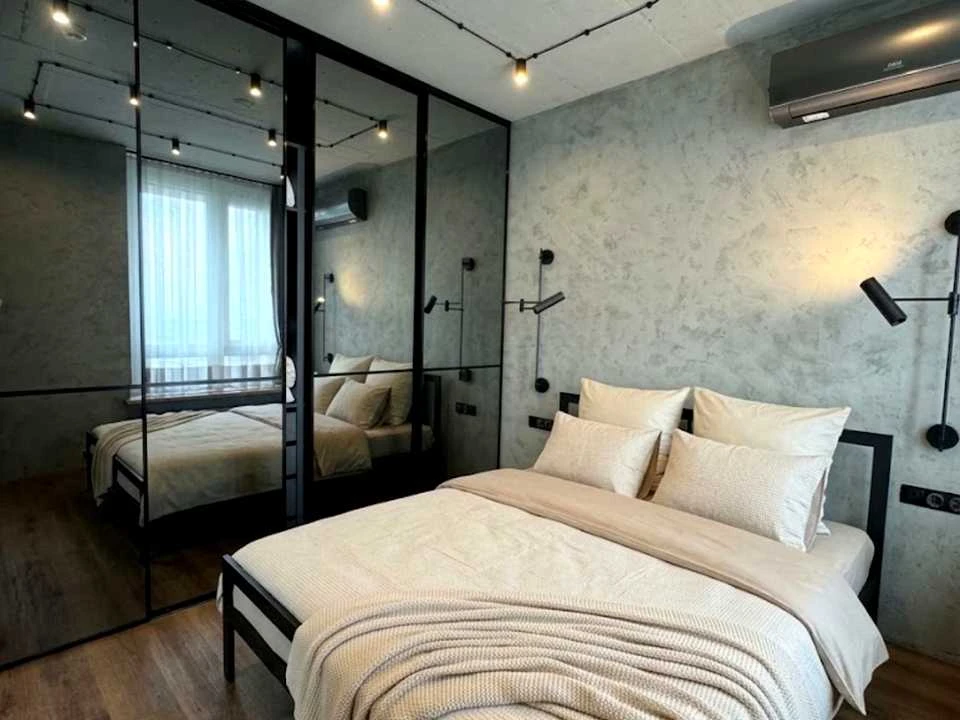 Apartment. Zarychna st.
