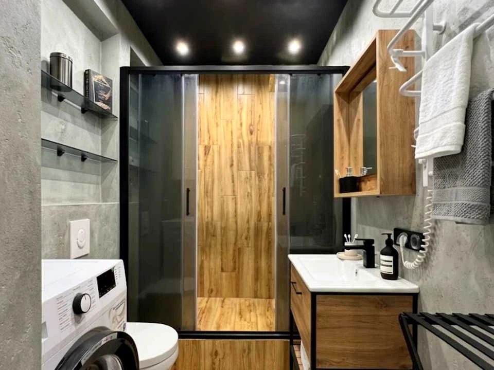 Apartment. Zarychna st.