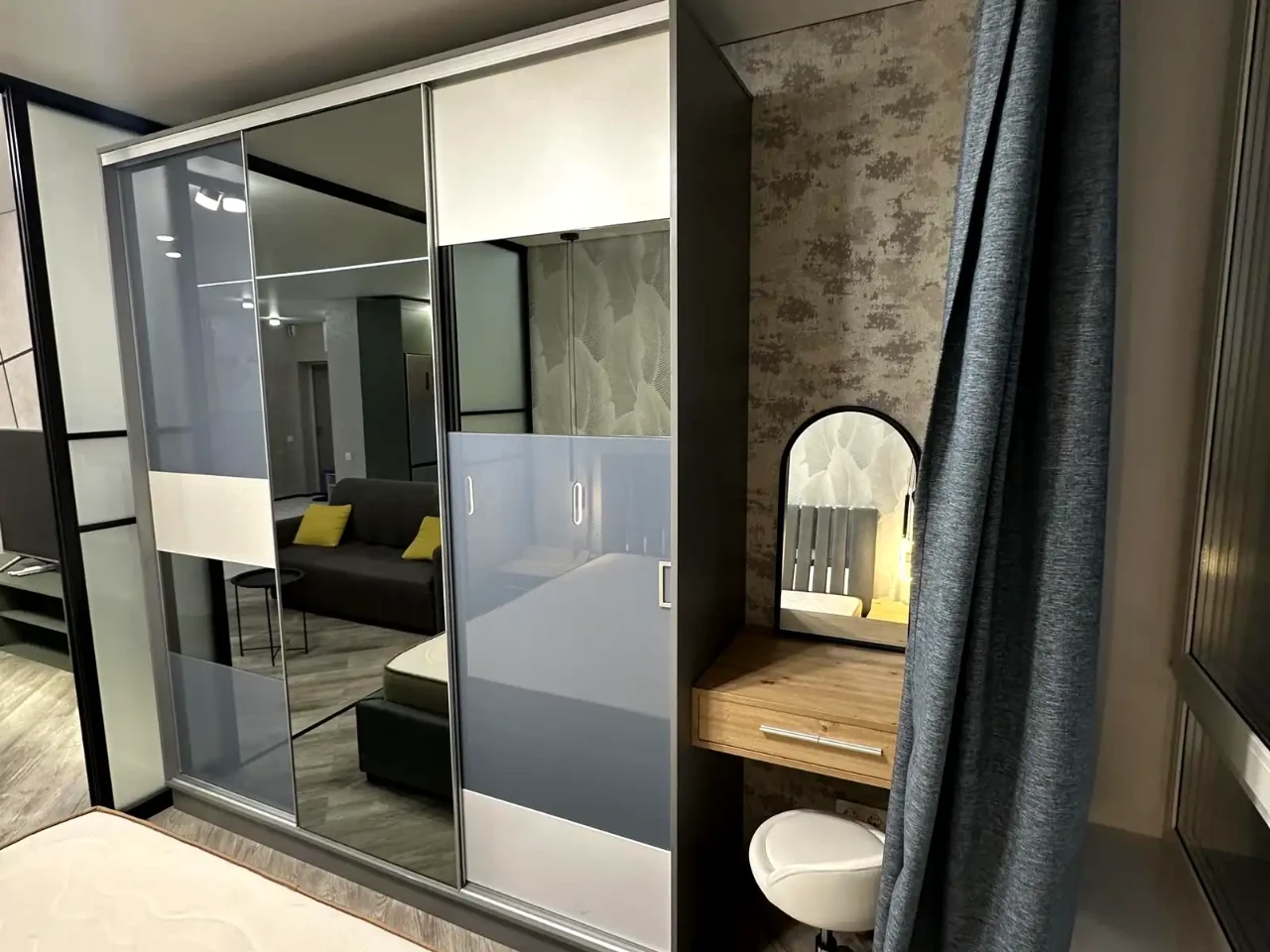 Оренда квартири 1-кімн. 55 м² 10/26 пов.
