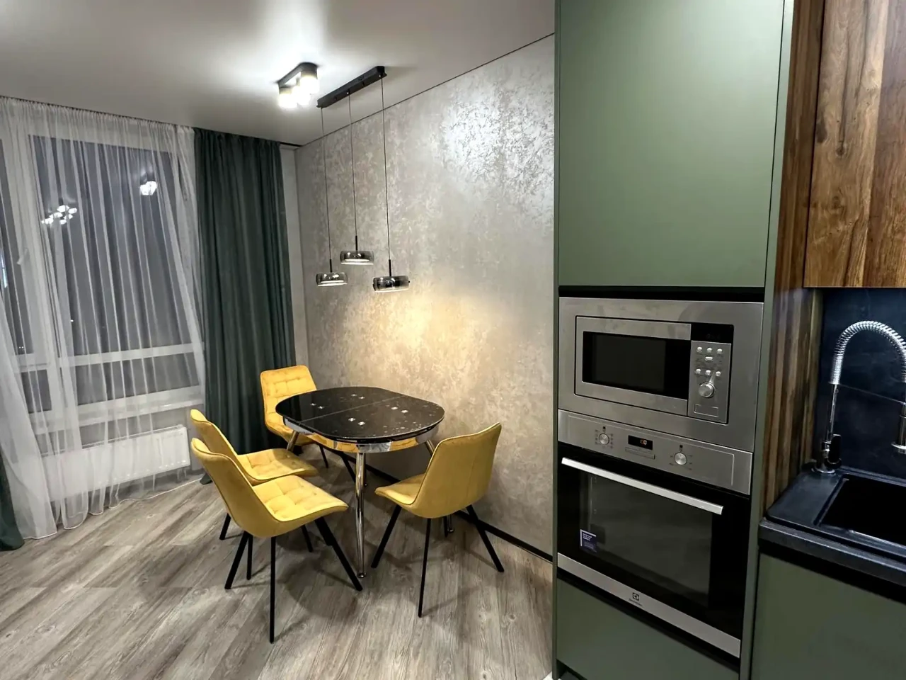 Оренда квартири 1-кімн. 55 м² 10/26 пов.