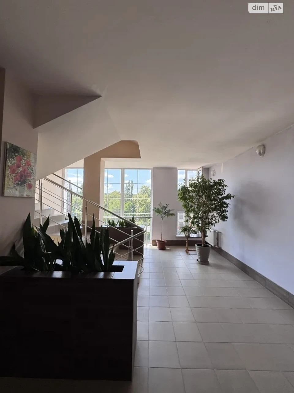 Long-Term Rental: Apartment