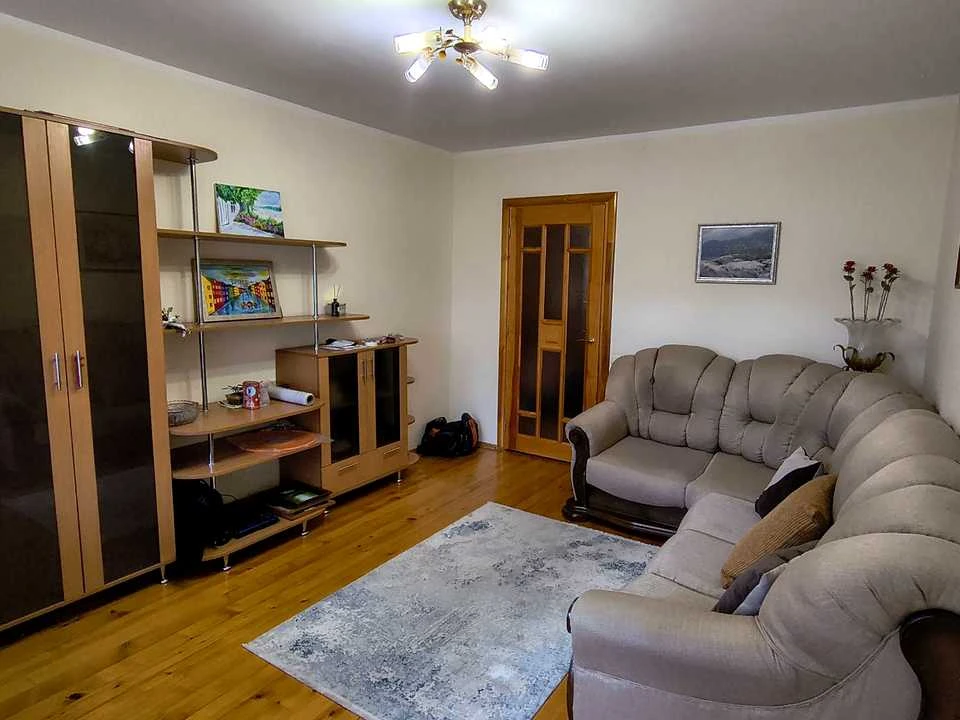 Apartment. Hnatokvycha Street, Lviv
