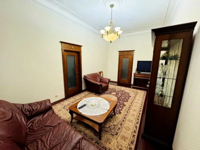 Apartment. Hetman Petro Doroshenko Street, Lviv