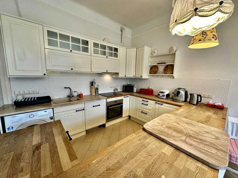 Apartment. Michael Hrushevsky Street, Lviv