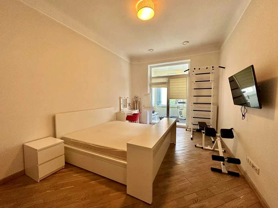 Apartment. Michael Hrushevsky Street, Lviv