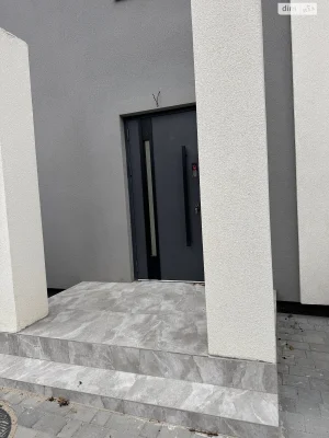 Sale of Townhouse Lenin
