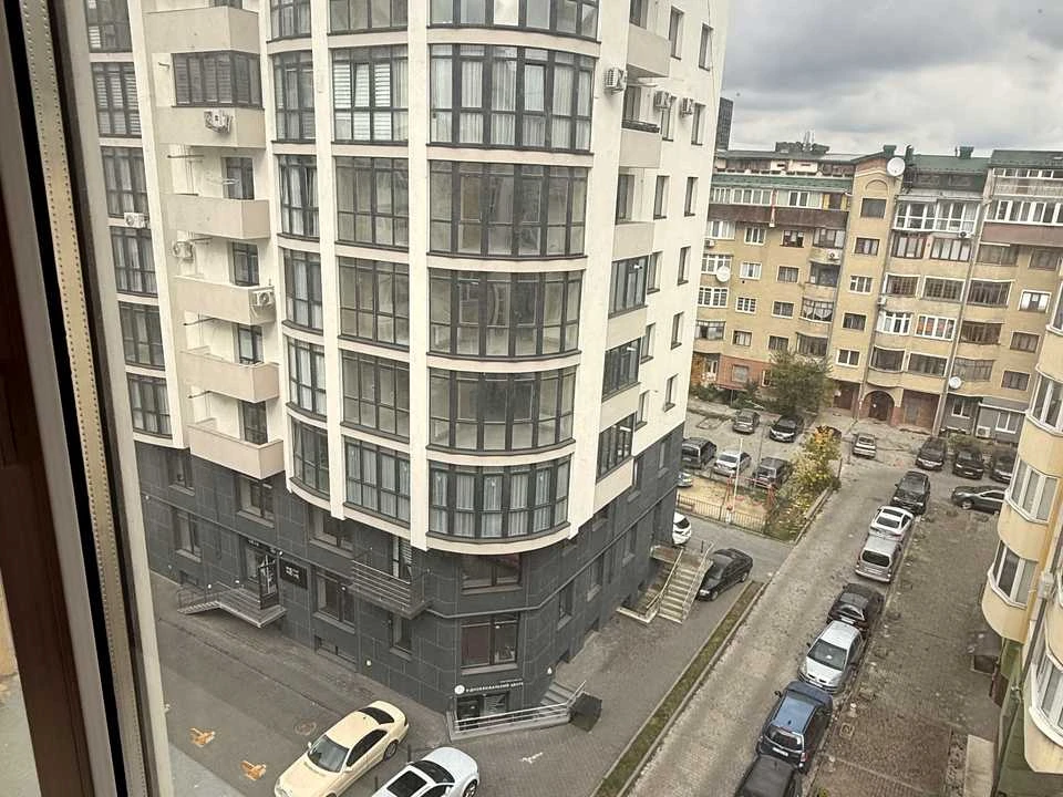Квартира. Івано-Франківськ, вулиця Володимира Великого