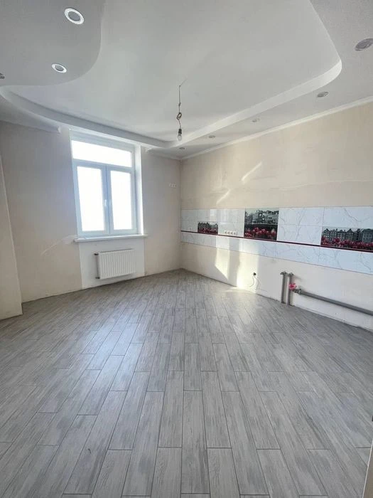 продам двухкомнатную квартиру в ЖК Романовский/СлободкаУл. П