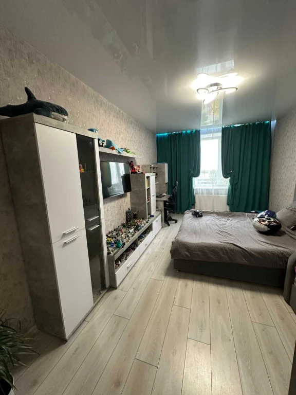 Spacious 2-bedroom apartment for sale in Ingul district