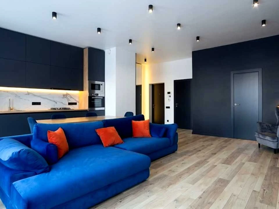 Apartment. Vyacheslav Chornovola Street, Lviv