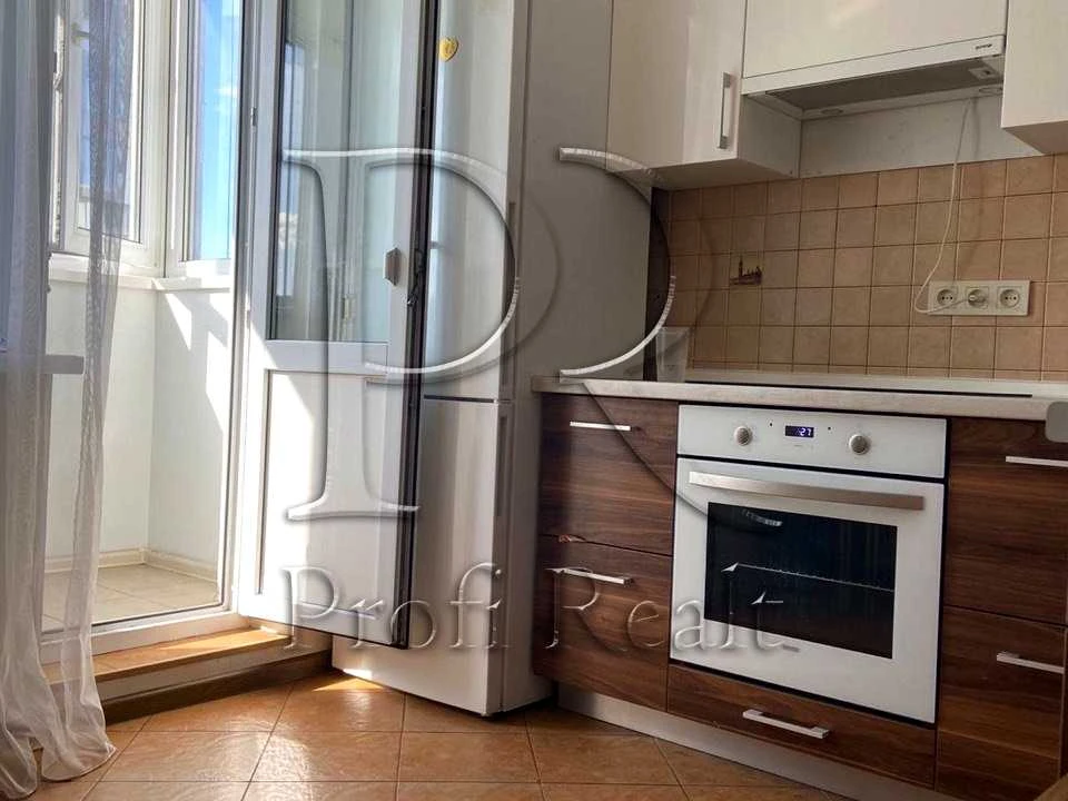 Apartment. Levka Lukyanenka Street, Kyiv