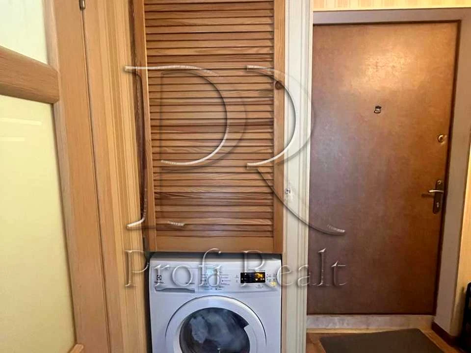 Apartment. Levka Lukyanenka Street, Kyiv