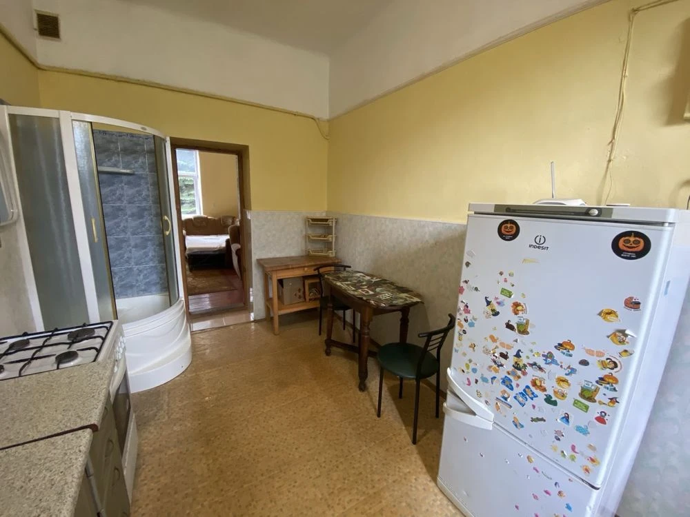 Sale of a 1-room apartment on Kulparkyska Street, Cardiology Center area