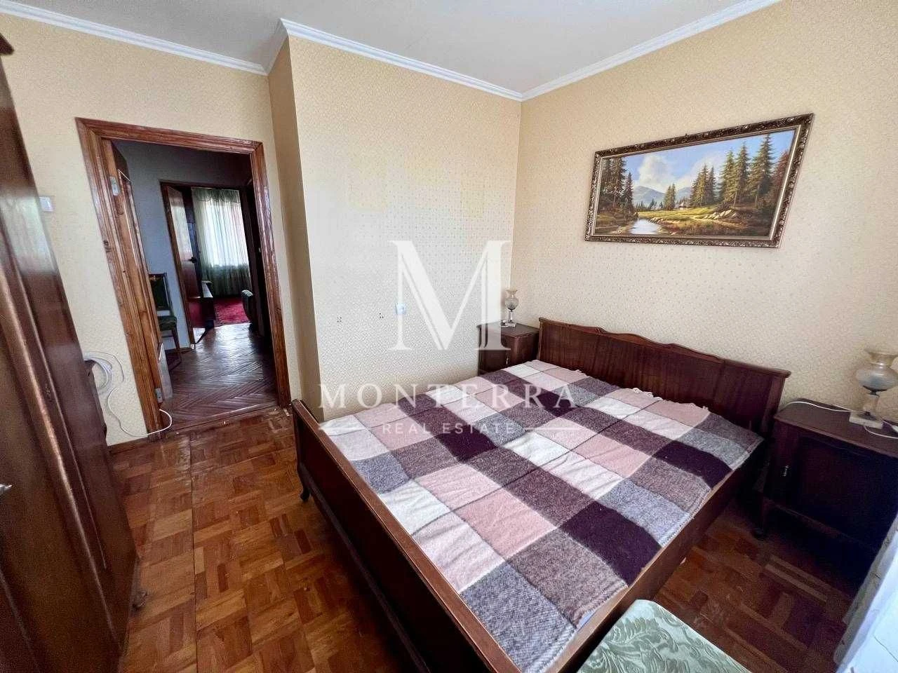 Продаж 3 кімнаткої квартири жилий стан, Київ, Правий берег С