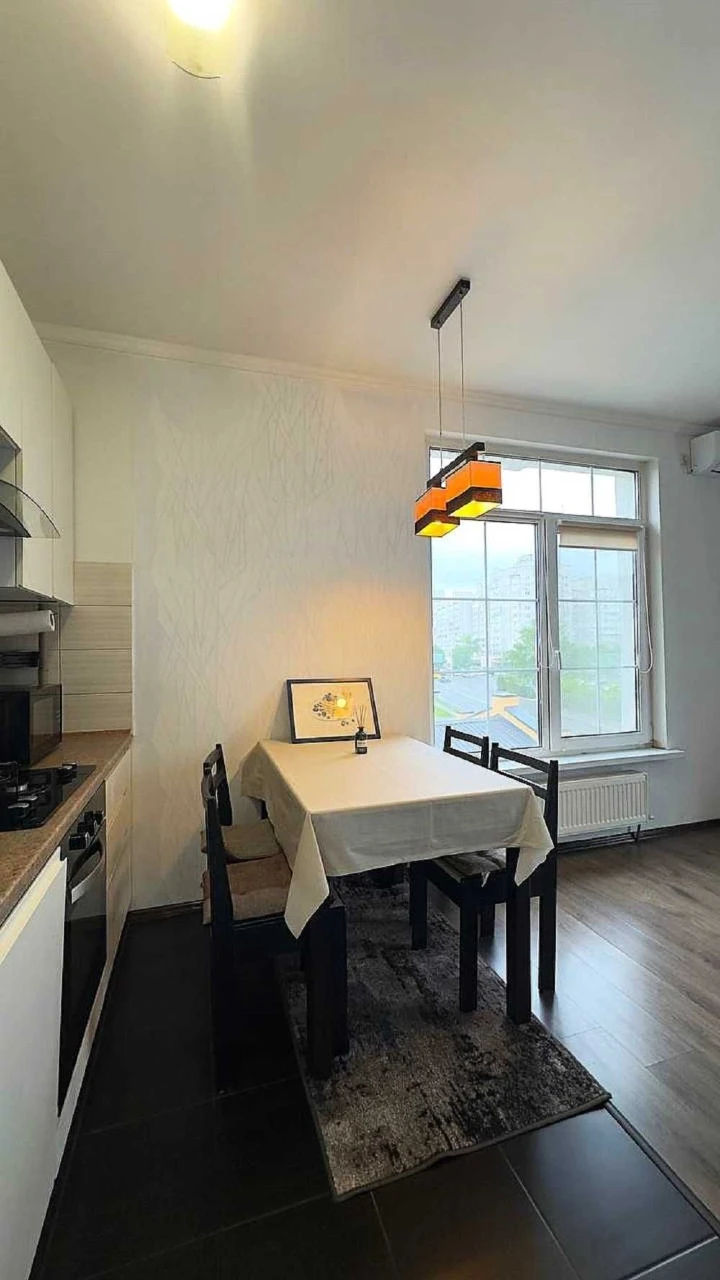 Продаж 1-кімнатної квартири в ЖК ROYAL HOUSE, вулиця Гуляницького, 44/1