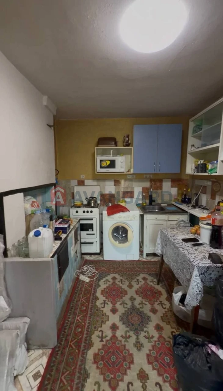 Lovely cottage in the Шевchenkivsky district