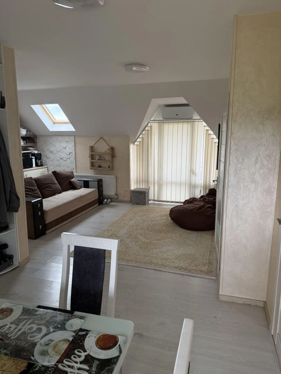 3-bedroom apartment with renovation, BAM