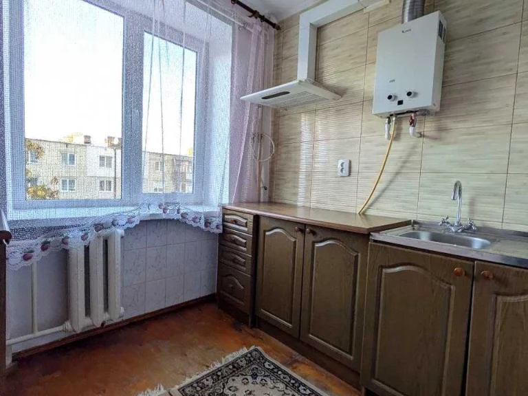 Apartment. Vasyl Chervonia st., Lviv