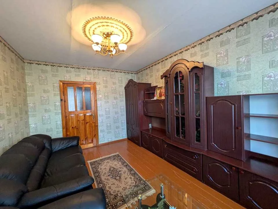 Apartment. Vasyl Chervonia st., Lviv