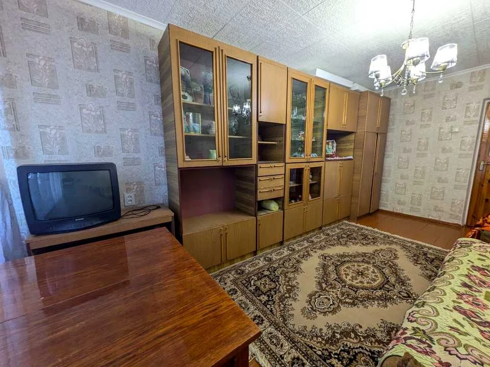 Apartment. Vasyl Chervonia st., Lviv