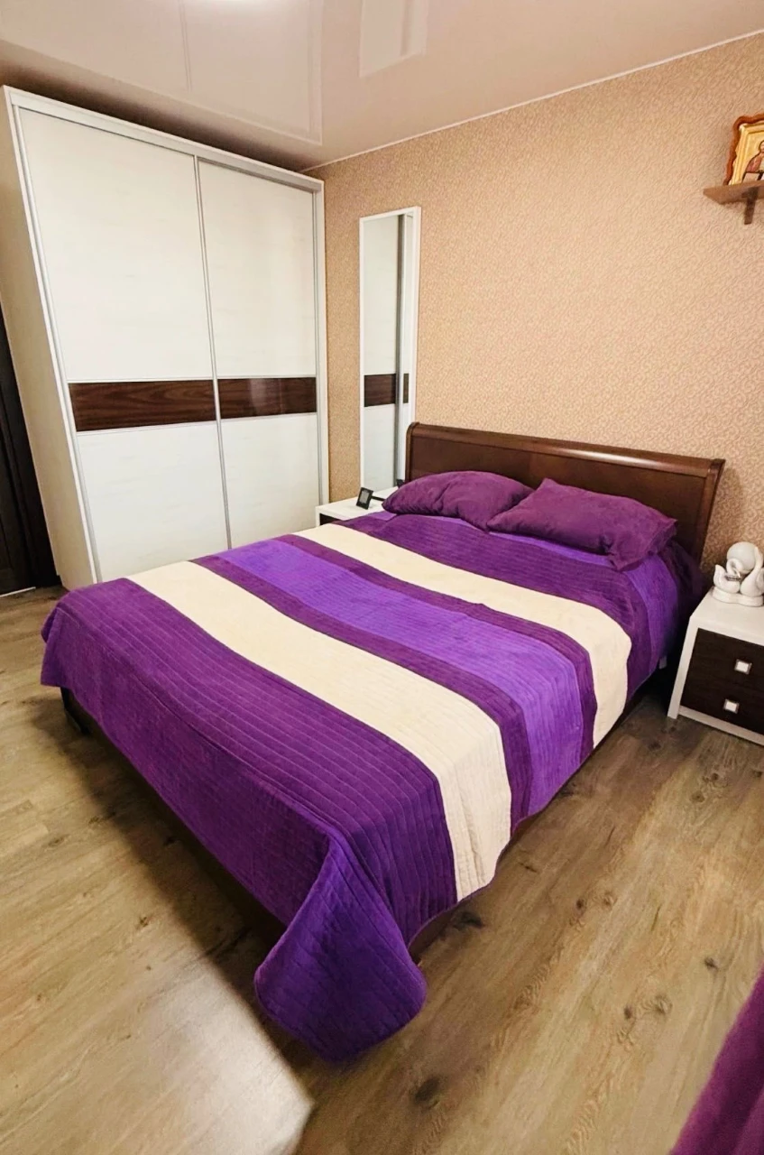 Sale of a two-bedroom apartment in a new building on Kharkiv Street