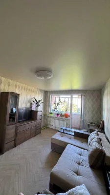 Продам 1кімнатну квартиру з ремонтом.