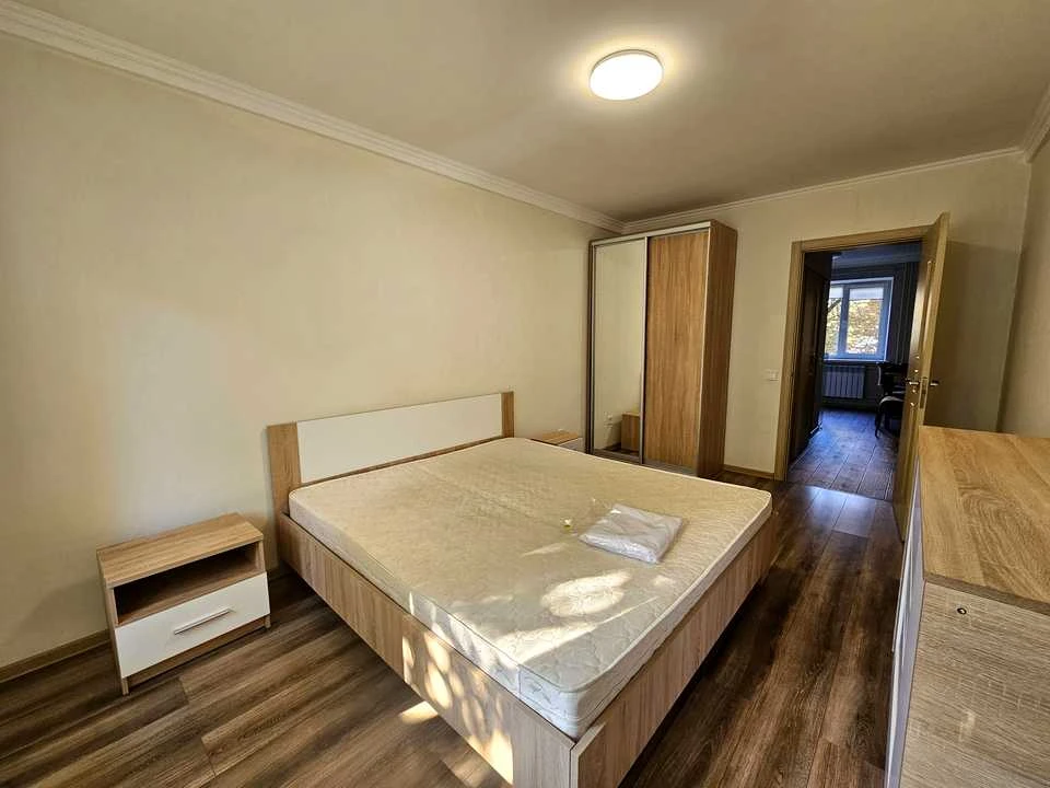 Квартира. Київ, вулиця Ентузіастів