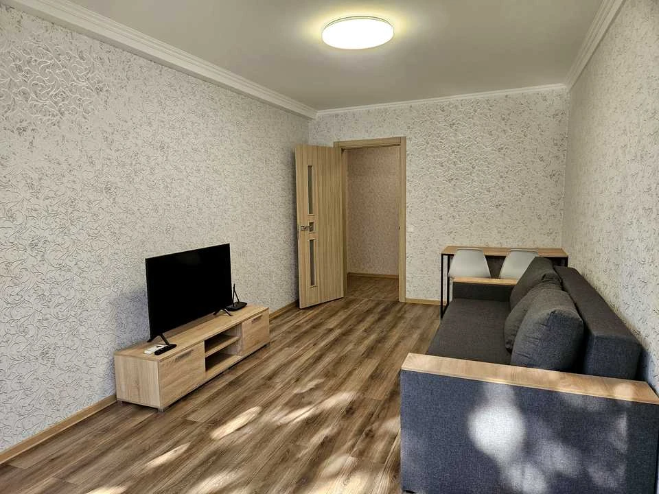 Квартира. Київ, вулиця Ентузіастів
