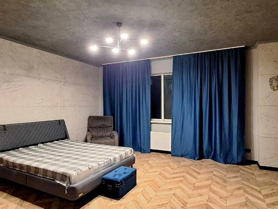 Apartment. Raisi Okipnoy st.