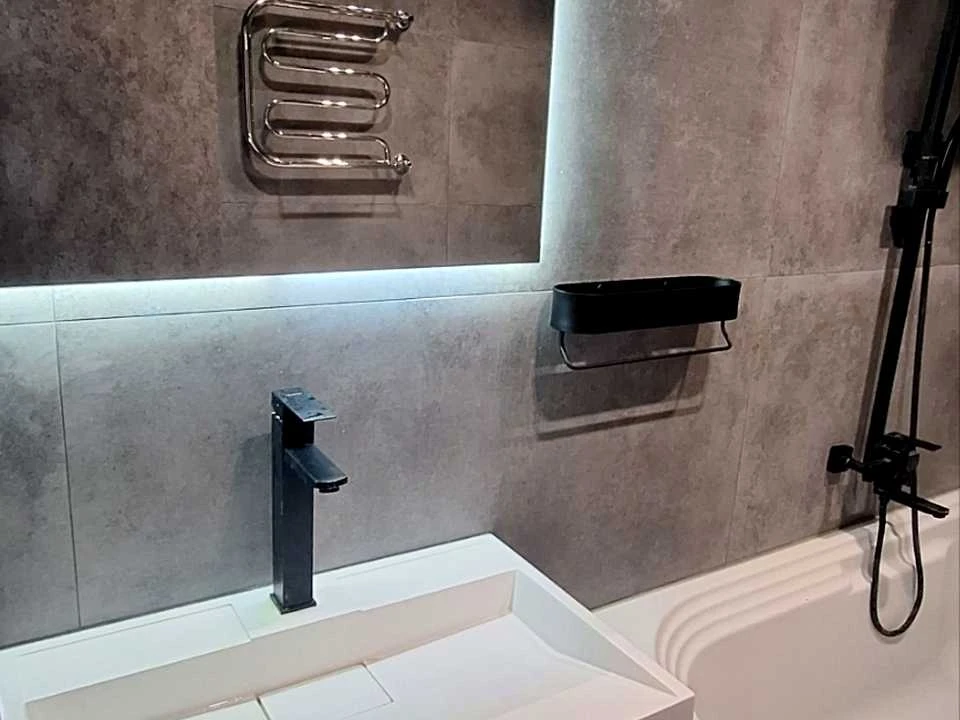 Apartment. Raisi Okipnoy st.