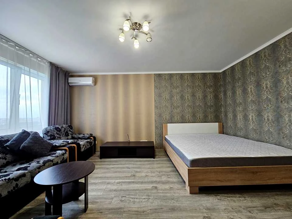 Apartment. Verkhovyna Street, Kyiv