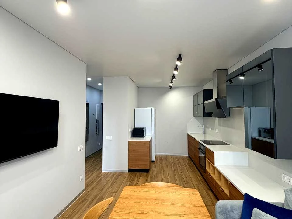 Apartment. Salutna St, Kyiv