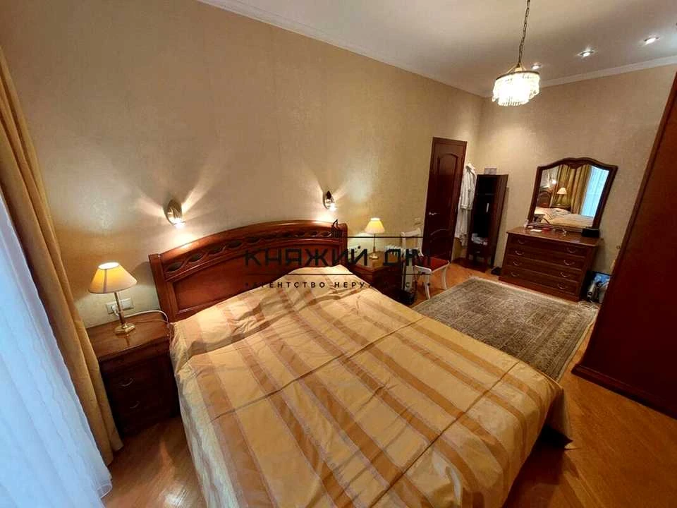 Квартира. Київ, вулиця Князів Острозьких