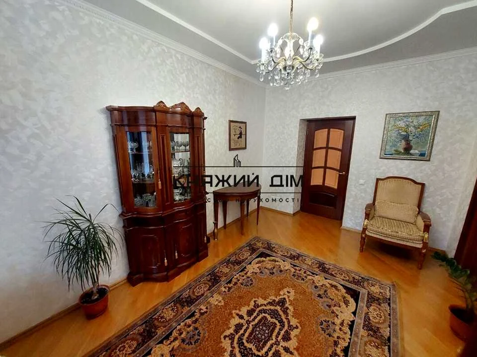 Квартира. Київ, вулиця Князів Острозьких