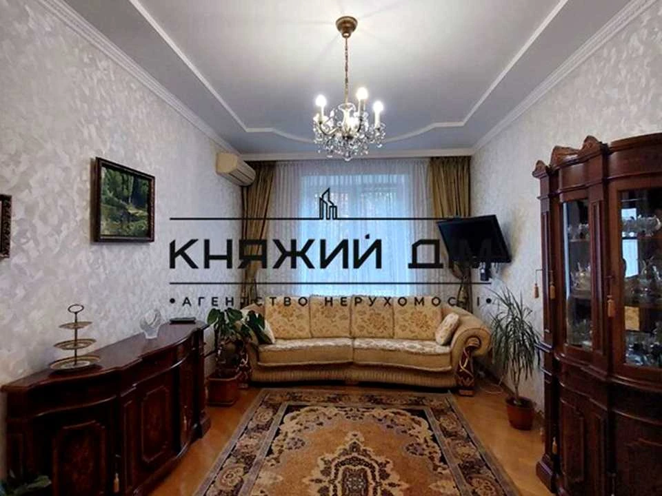 Квартира. Київ, вулиця Князів Острозьких