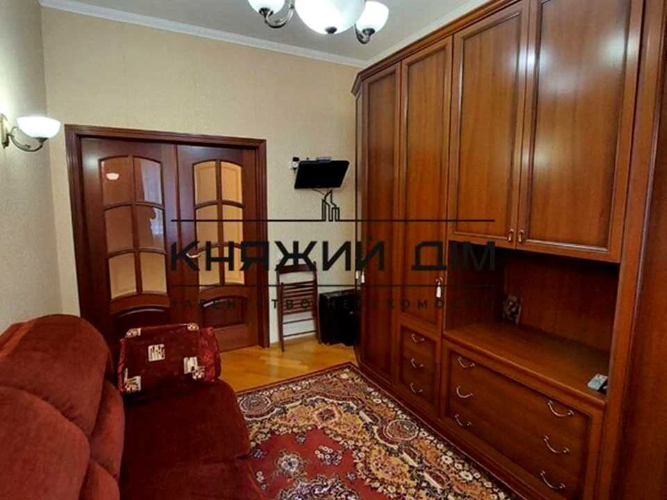 Квартира. Київ, вулиця Князів Острозьких