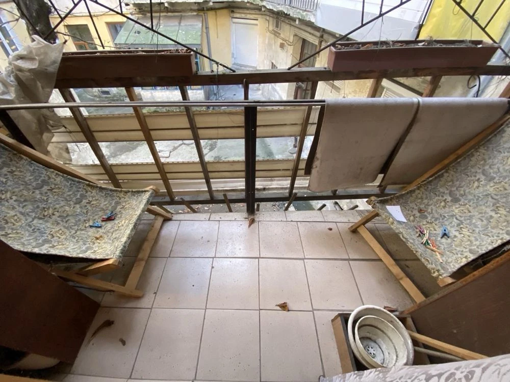 Sale of a 2-story apartment on St. Theodore Square, Center